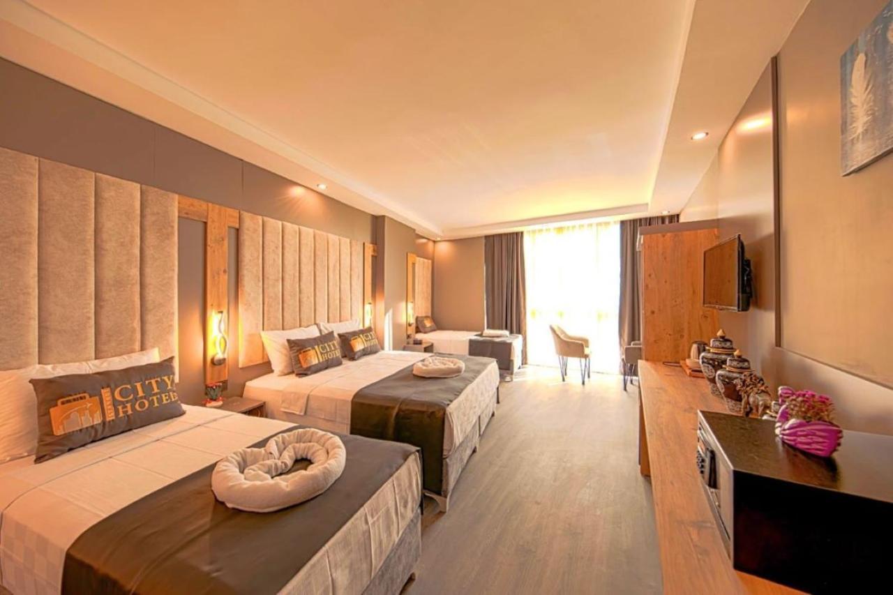 Istanbul City Airport Hotel Екстер'єр фото